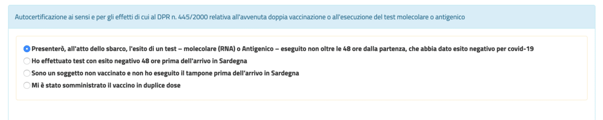 Schermata del modulo di autocertificazione della Regione Sardegna che riporta il testo che hai appena letto: a fianco a ogni frase c'è il pallino per la selezione dell'opzione.